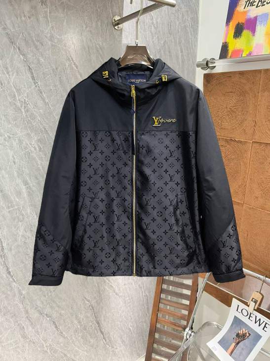 Picture of Louis Vuitton Jackets _SKULVM-3XLxetr3131901